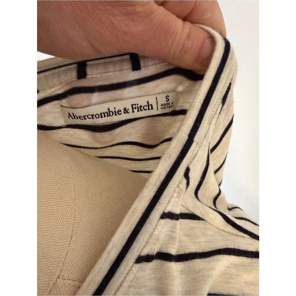 Abercrombie & Fitch Cream and Black Striped Dress - Size Small - Picture 3 of 4